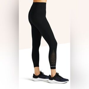 NWT PELOTON
Cadent Laser Dot Legging- SIZE Large